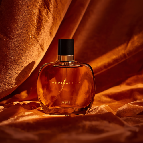Amber perfume